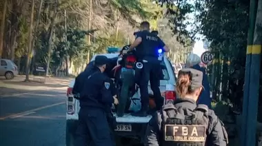 🚨 Hace instantes: Un joven herido por accidente en City Bell sobre el Camino Belgrano