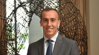 📚 Hugo Alconada Mon para todos en City Bell: Presenta su nueva novela histórica