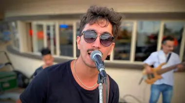 😍 ¡Hoy hay fiesta en City Bell! Guía completa y horarios del 111° Aniversario