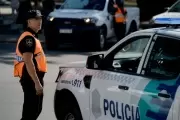 👮 Con la guardia baja: Asalto de madrugada en un barrio semi cerrado de City Bell