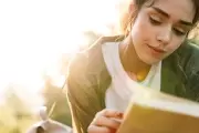 📚 Siembra de libros en Villa Elisa: Buscá el tuyo en plazas, estaciones y Avenida Arana