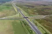 🤔 Incógnita en la Autopista: ¿Están instalando un nuevo peaje en Villa Elisa?