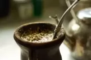 🧉 En el Día Nacional del Mate hablamos con el experto de City Bell: Guillermo Defranco