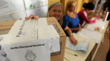 🟢 ¿Cuántos votos sacaron Alak y Garro en City Bell, Gonnet, Villa Elisa, Arturo Seguí y Gorina?