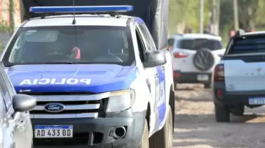 🚨 Robo feroz en Villa Castells: Balearon a un vecino y se llevaron hasta el helado del freezer