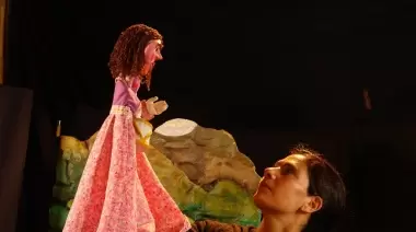 🧚♀️ Villa Elisa: La Biblioteca Alejo Iglesias festeja su cumpleaños con una visita internacional