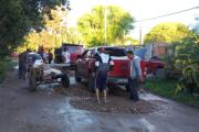 馃毀 Vecinos arreglan calles en un barrio abandonado por la Municipalidad de La Plata en la Zona Norte