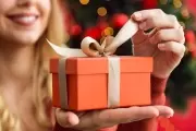 🎅 Llega a City Bell la Noche de los Regalos y la Gala de las Vidrieras: ¿En qué horario?