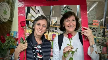 🌹 Fiesta bilingüe en City Bell: La Cultura Catalana celebra Sant Jordi en Cantilo