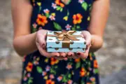 🎁 Regalos únicos en City Bell para el Día de la Madre en la Feria Artesanal del Atlético