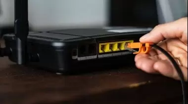 Conoce cuáles son los 5 lugares de tu casa dónde nunca deberías colocar tu router de wifi
