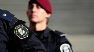 🚨 Villa Elisa a la deriva: 5 ladrones sueltos por patrulleros sin nafta