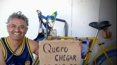 ⚽ Locura por Boca: Un peluquero de Gonnet viaja a la final de la Libertadores en bicicleta