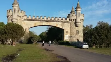 Denuncian aparición de perros envenenados en el Parque Pereyra