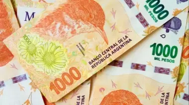En Arturo Seguí desvalijaron una casa y huyeron hasta con dinero falso