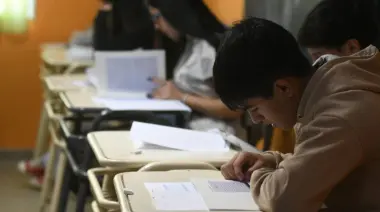 📚 Escuela de City Bell pide auxilio: Contiene a 220 alumnos sin recursos ni edificio propio