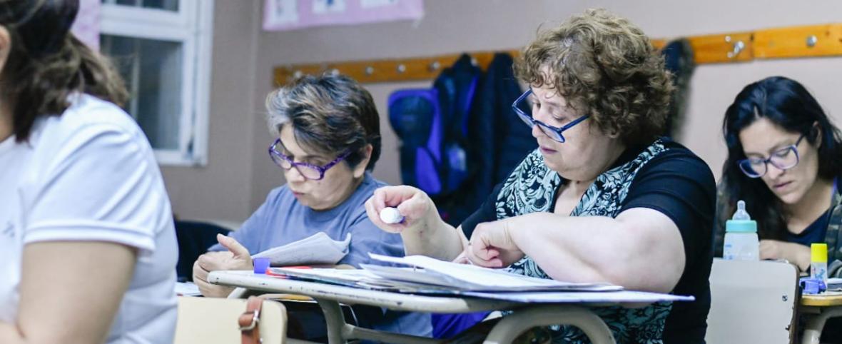 🎓 Escuela Primaria y Secundaria para adultos gratis en City Bell: ¿Cómo sumarte?