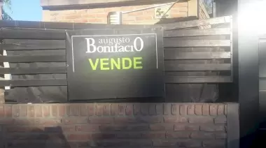 Familia de El Rincón pone en venta su casa tras recibir reiteradas amenazas e intentos de usurpación