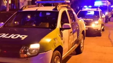 Robo en City Bell: El delincuente escapó y el patrullero no arrancó