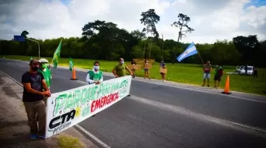 Parque Pereyra en jaque: Protesta y denuncias por "estado de abandono"