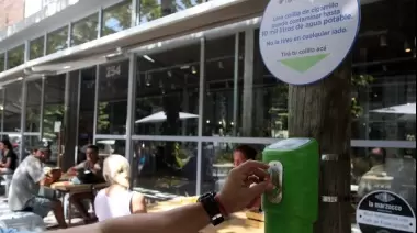 Ya están instalados los primeros Eco-Ceniceros en calle Cantilo