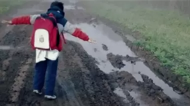Las Banderitas: 5 años reclamando por mejoras en calles de City Bell