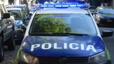 Lunes de terror: 3 delincuentes armados atacaron en casa de City Bell