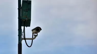 ¿Cuándo y cómo? Anuncian fotomultas para ordenar el tránsito vehicular