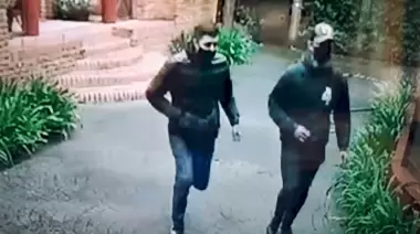 Sonría lo estamos filmando: 2 Ladrones "in fraganti" en Gonnet