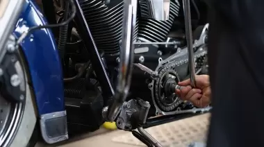 Anotate gratis en La Repu: Taller profesional sobre mecánica de motos