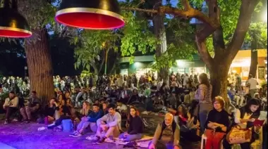 Festival de Jazz y Microferia Editorial en la esquina cultural de City Bell