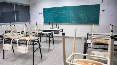 Bronca por insólita suspensión de clases en escuelas de Gonnet, City Bell y Villa Elisa