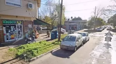 City Bell: Pidió cigarrillos, sacó un arma y se llevó la recaudación