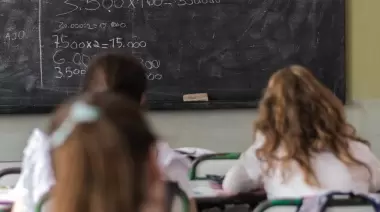 Derecho a réplica: Escuela Primaria Nº17 "Luis Castells" de Villa Elisa