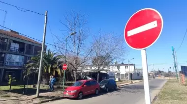 Atención Gonnet: A partir de hoy lunes otra calle funcionará con mano única