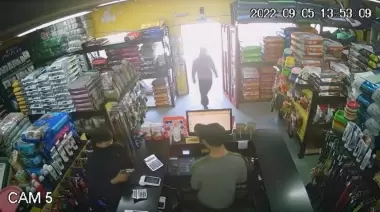 Video: Nuevo robo en comercio de City Bell sobre el Camino General Belgrano