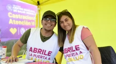 Arturo Seguí: Sábado de vacunación, trámites y controles de salud en el barrio