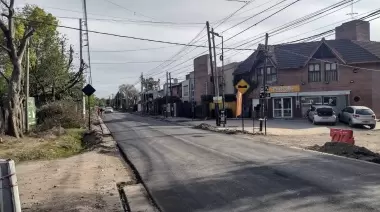 Atención City Bell: Nuevos cortes y desvíos en calle 467 por obras hidráulicas