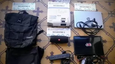 Fuga y detención en Villa Elisa: 2 delincuentes atrapados tras asaltar una casa