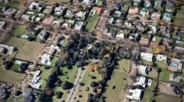 City Bell: ARBA detectó 77 viviendas sin declarar en un reconocido barrio privado