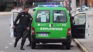 Locura total en City Bell y Gonnet: Robo de "falsos cartoneros" y una granada en la basura