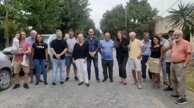 City Bell: Tras reclamo publicado en NexoNorte llegará el pavimento a la Calle 453