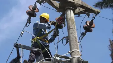 ⚡ A cargar el celu: En City Bell y Gonnet anuncian importante corte de luz programado