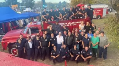 🚒 ¡Fiesta en el barrio! Arturo Seguí inaugura su propio cuartel de Bomberos Voluntarios