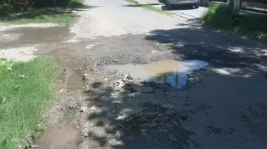 🚨 ¡Emergencia hídrica ya! No hay agua pero sobran pérdidas en Gonnet y Villa Castells