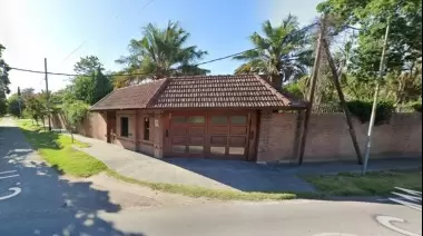 🚨 Con un camión y "precisión suiza": Familia de Villa Elisa sufre 3 robos al hilo