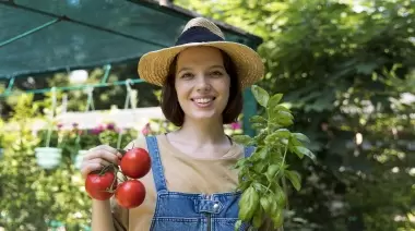 🍅 Curso gratuito de huerta orgánica en Villa Elisa: ¿Cuándo arranca y cómo sumarse?