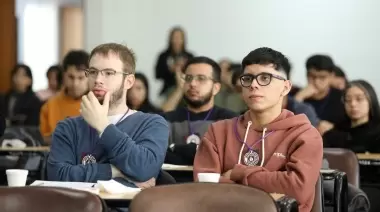 🎓 La UNLP llega a Villa Elisa: Conocé sus más de 120 carreras disponibles