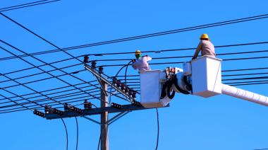 ⚡ A cargar los celus en Gonnet: El finde arranca sin luz sobre el Camino Belgrano