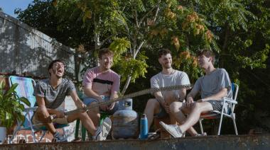 💥 Finde recargado en Villa Elisa: Shows en vivo, juegos, feria y tour histórico